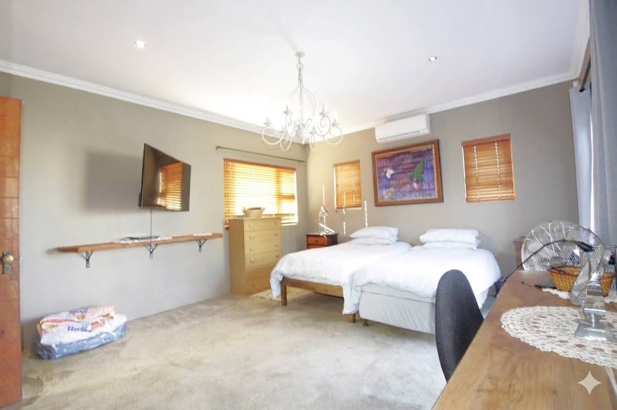 4 Bedroom Property for Sale in Fountains Estate Eastern Cape